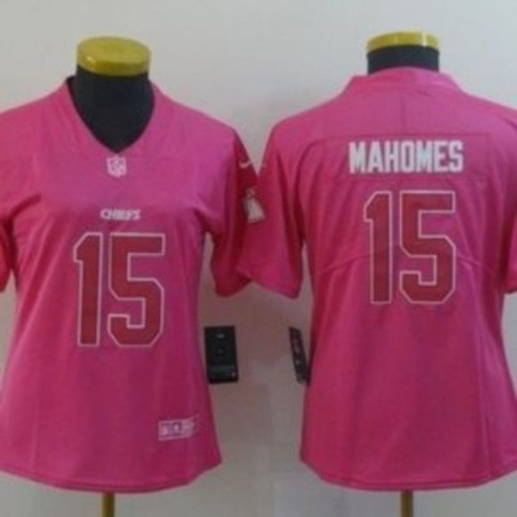 pink mahomes jersey